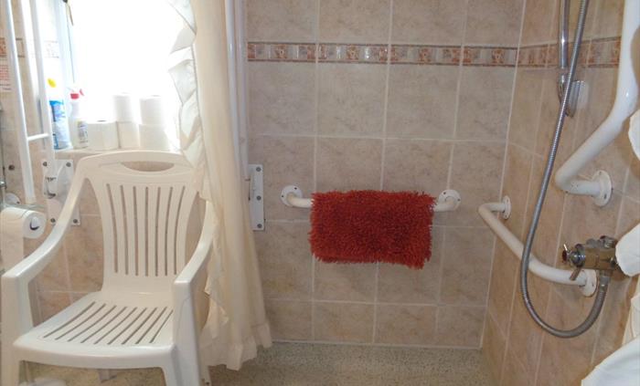 Shower area of wet-room in Swallow Cottage